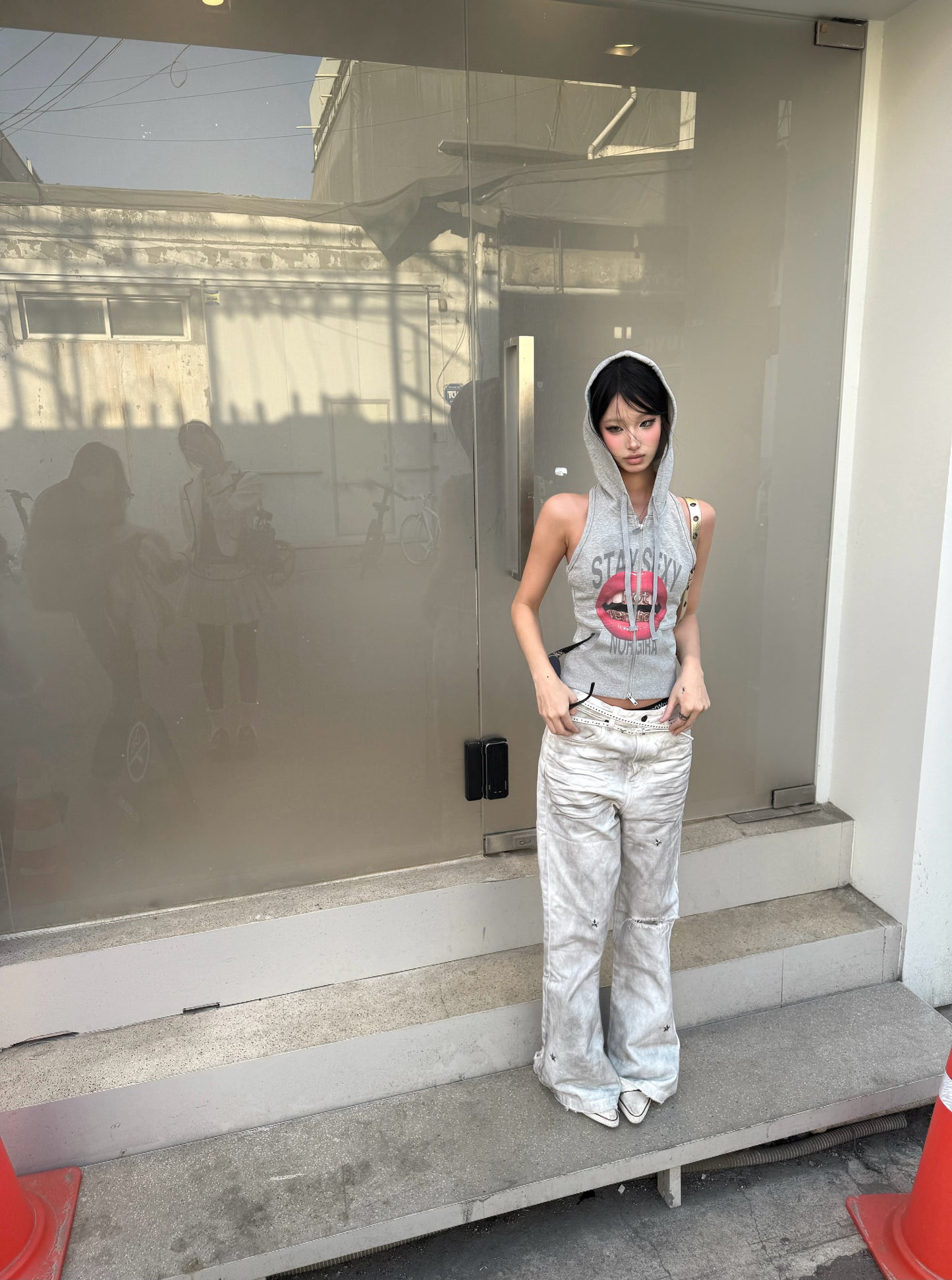 4EARLESS ‘ Starry’ White Jean